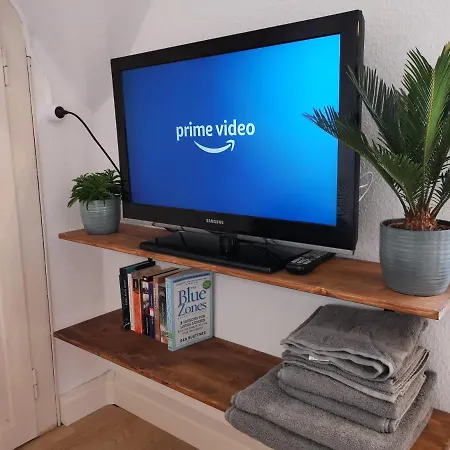 Apartmán Kleines Am Uni-campus - Perfekt Fuer Junge Unternehmungslustige *