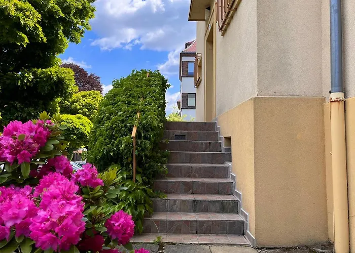 Kleines Am Uni-campus - Perfekt Fuer Junge Unternehmungslustige *