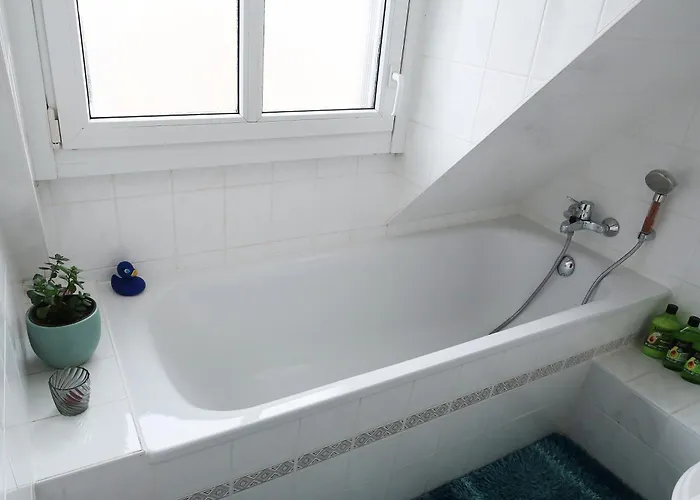 Apartman Kleines Am Uni-campus - Perfekt Fuer Junge Unternehmungslustige Drezda