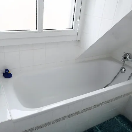 Апартаменты Kleines Am Uni-campus - Perfekt Fuer Junge Unternehmungslustige Дрезден